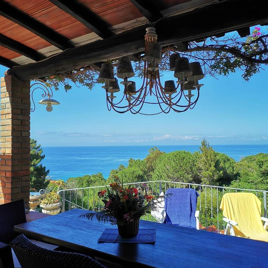 Casa Panoramica Bouganville SantʼAndrea Exterior foto
